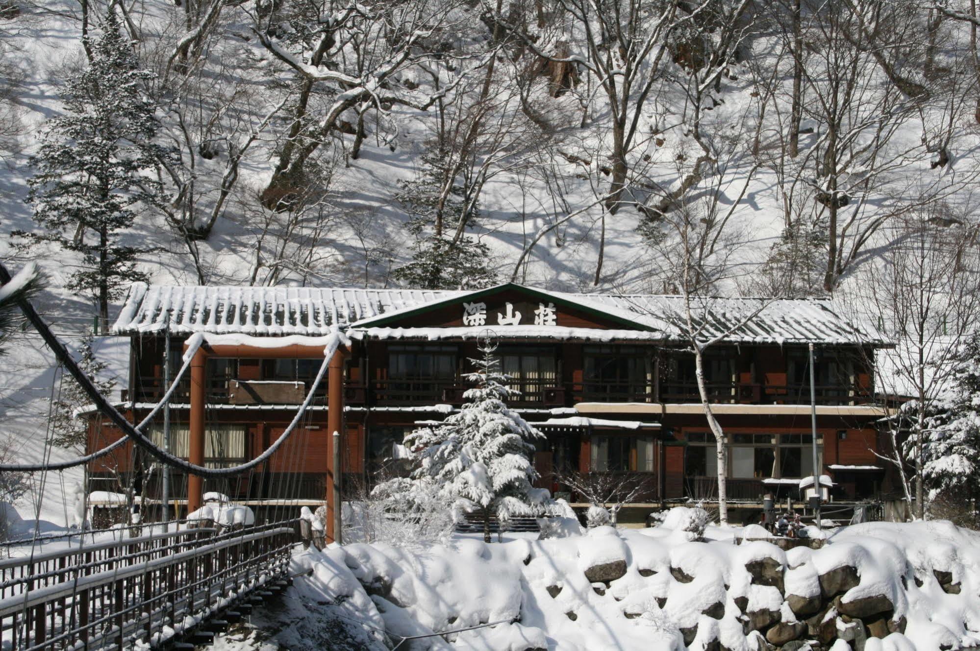 高山 深山荘酒店 外观 照片