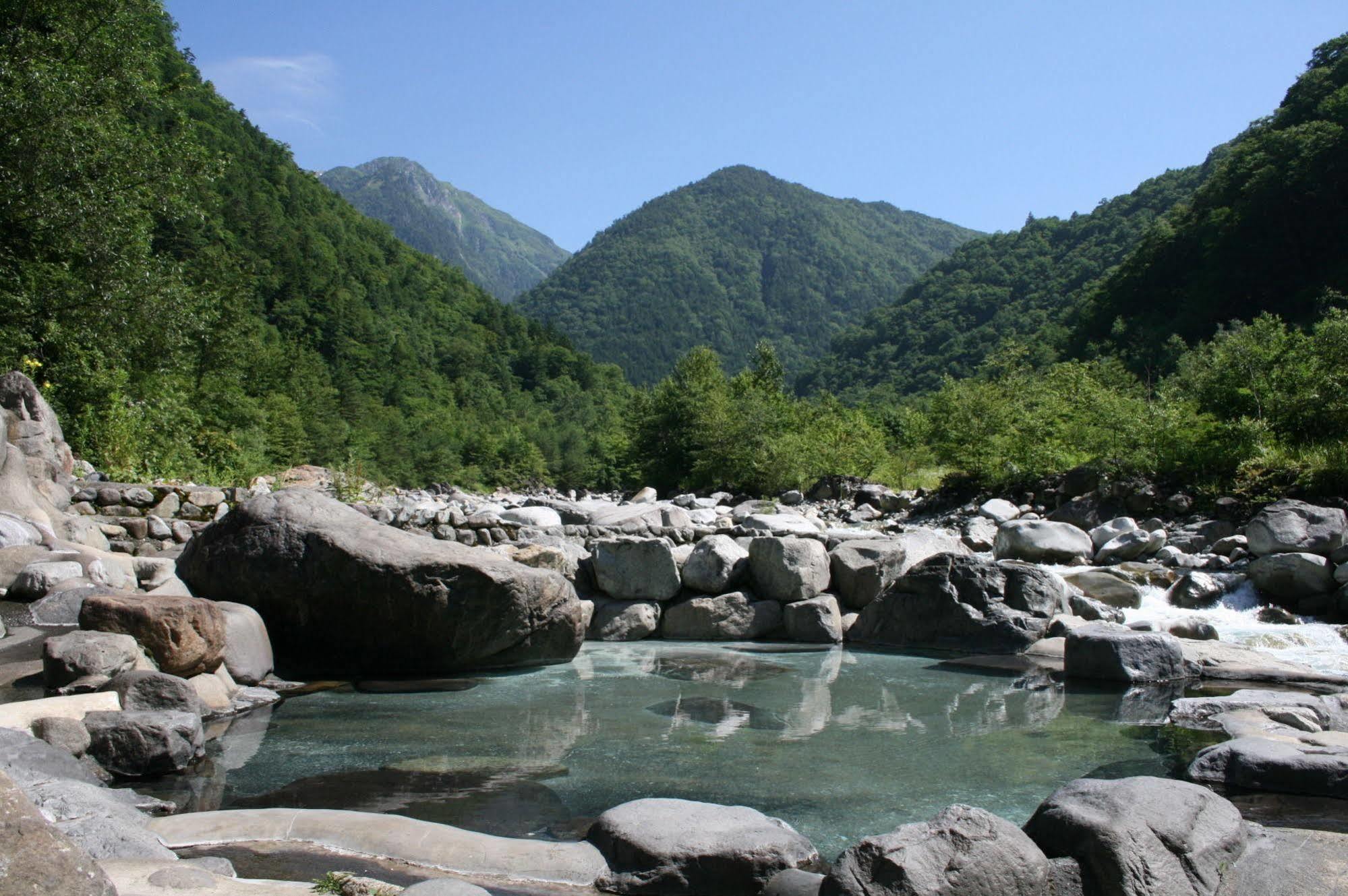 高山 深山荘酒店 外观 照片